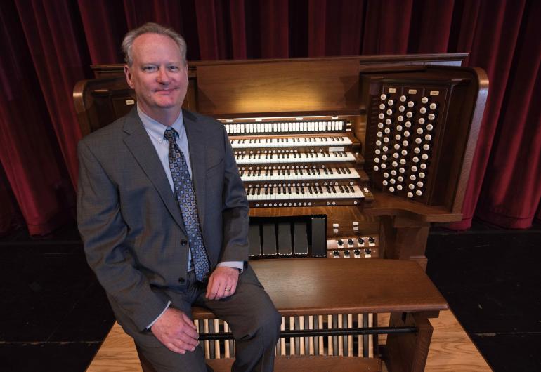 University Organist Dean Billmeyer