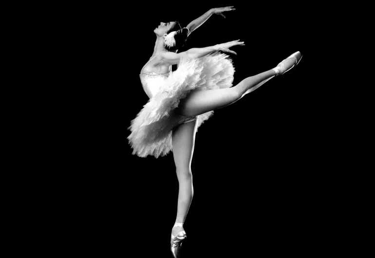 Nina Ananiashvili from Swan Lake
