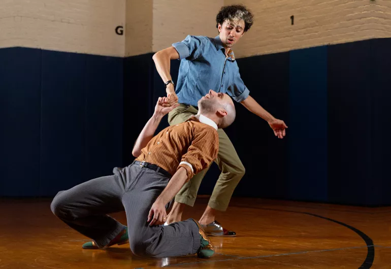 2 dancers from Swing Out