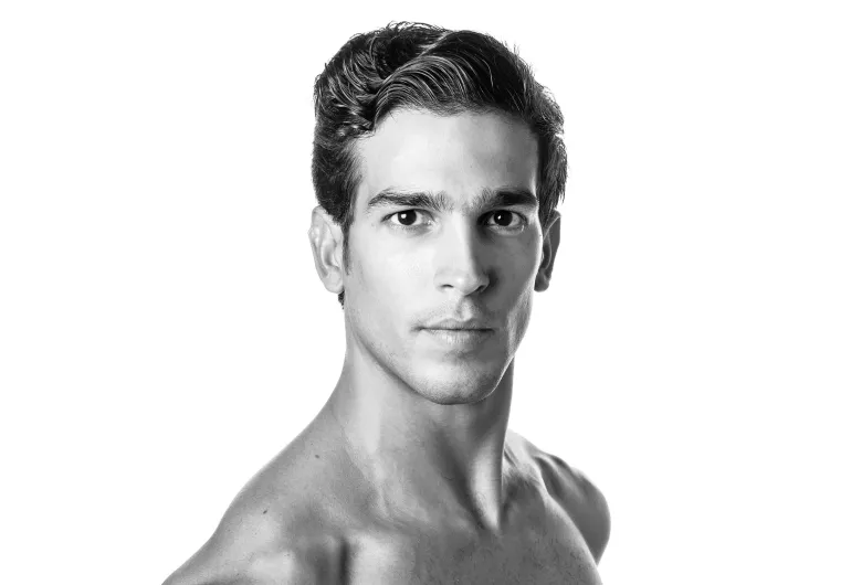 Alberto Velazquez