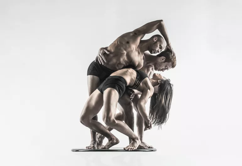 Dance Season - Pilobolus