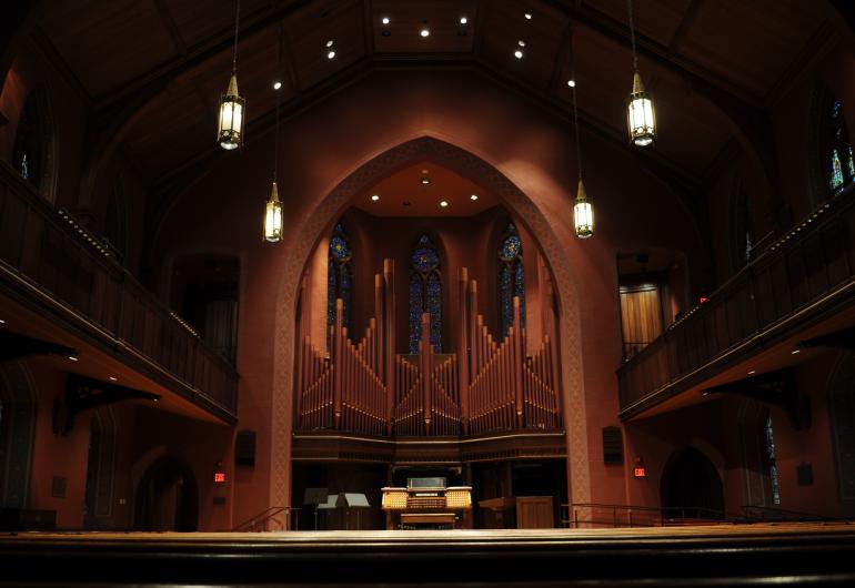 The pipe organ at Memorial Chapel, Wesleyan University.