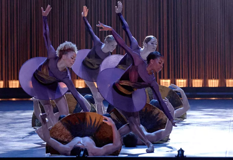 Symphonie No 5 dancers