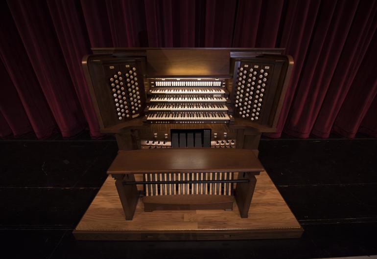 Northrop's Aeolian-Skinner pipe organ