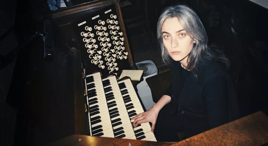 Kali Malone at the organ. 