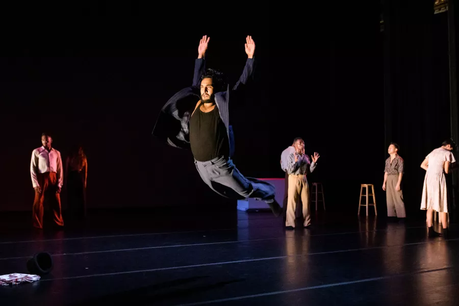 David Roussève/REALITY dancers in Halfway to Dawn