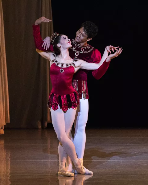 Scene from Rubies with Beckanne Sisk and Hadriel Diniz of Ballet West