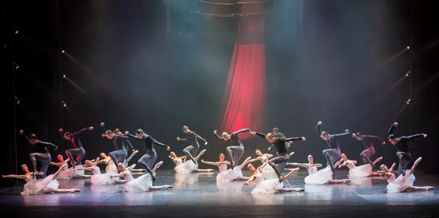 Eifman Ballet - Red Giselle