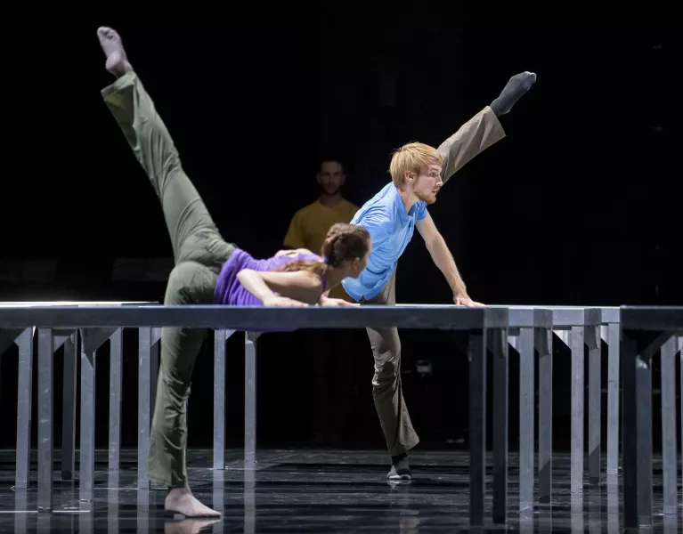 Hubbard Street Dance Chicago i One Flat Thing, reproduced - Alice Klock_Florian Lochner - Jesse Bechard