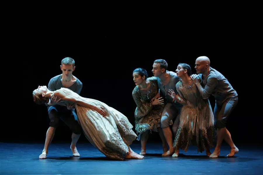 Malandain_Ballet Biarritz - La Belle et la Bête