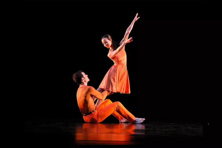 Paul Taylor Dance Company in "Esplanade" image 4