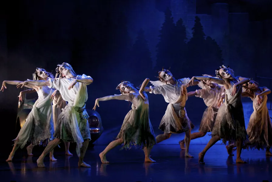 Scottish Ballet- Highland Fling