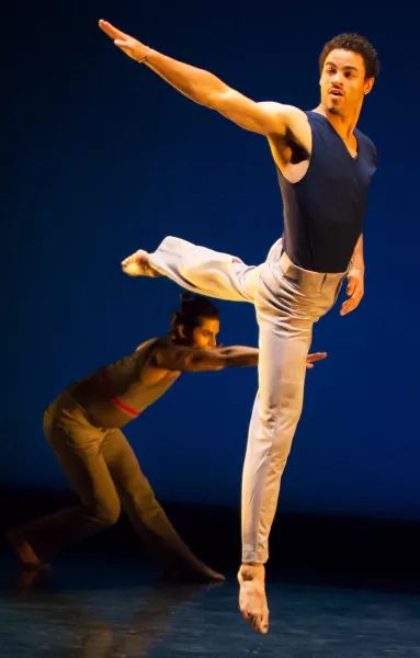 Zenon Dance Company in Osnel Delgado's Coming Home