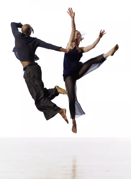 Photo © Lois Greenfield